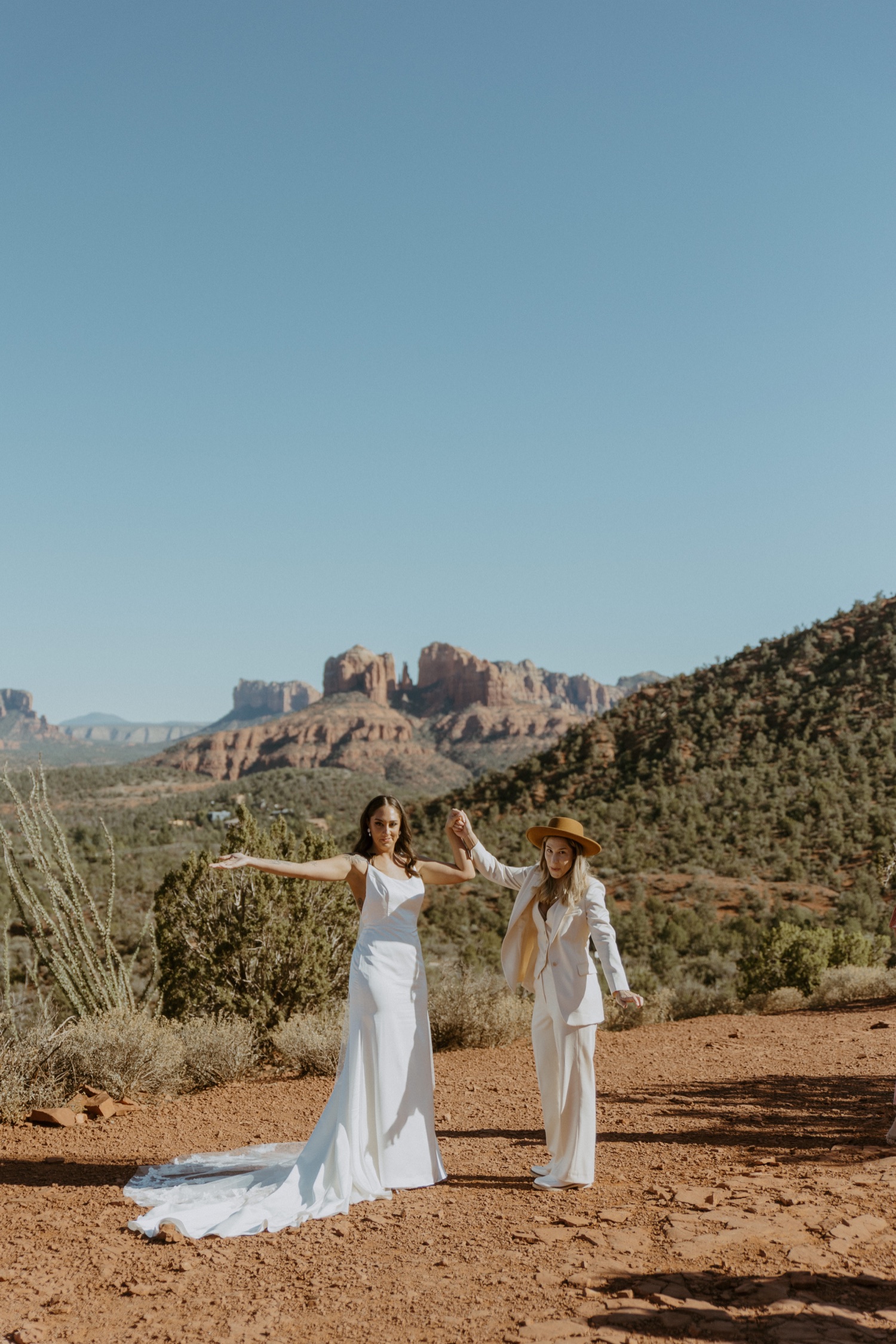 Lover's Knoll Sedona Arizona Elopement | Arizona Elopement Photographer